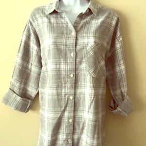 Old Navy Gray Plaid Button Down